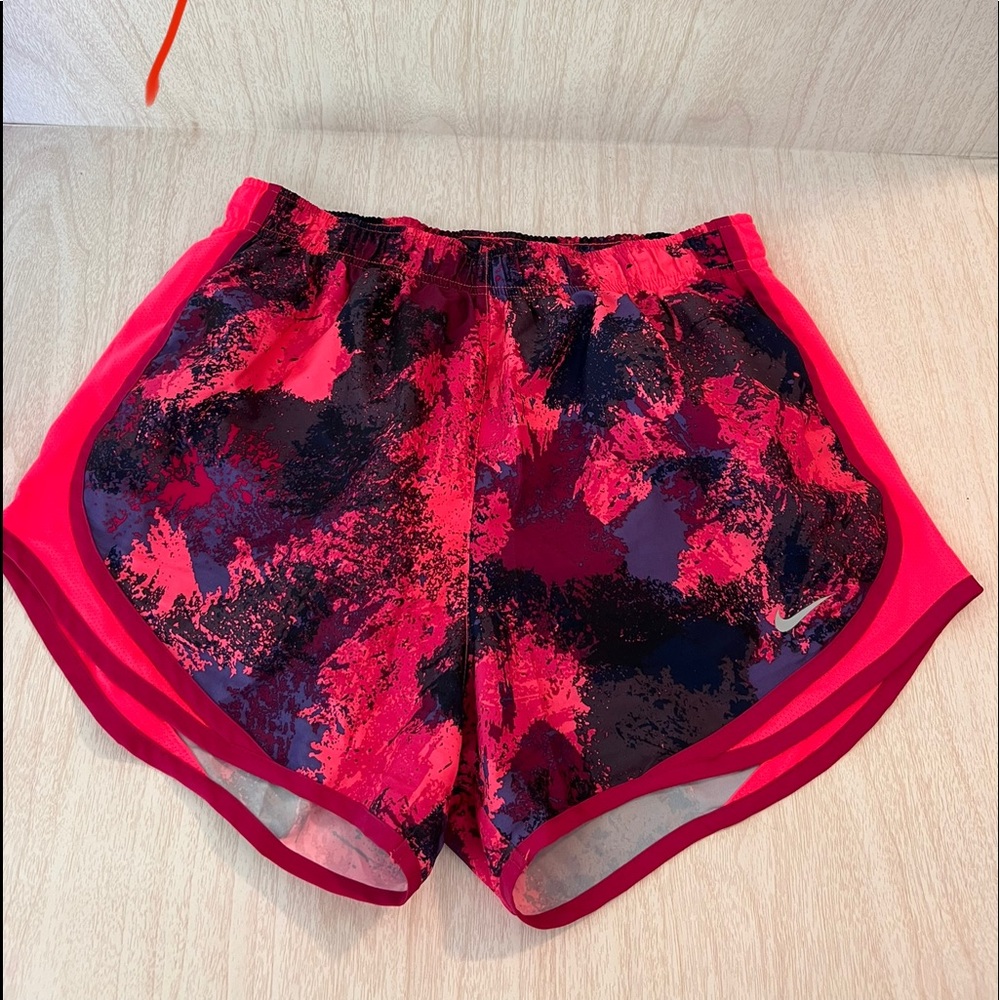 Nike Tempo running shorts - Medium
